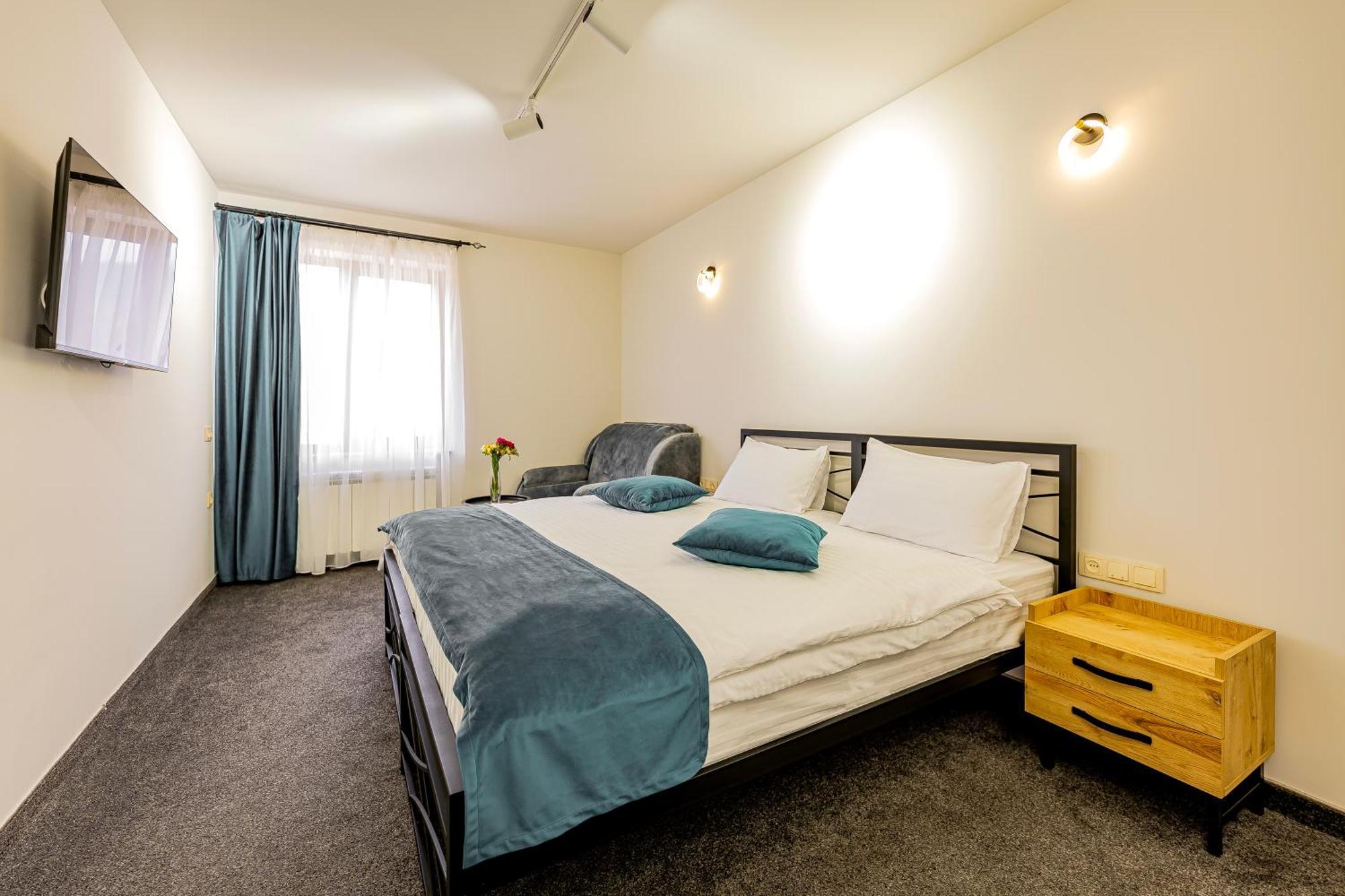 Taniqinn Dilijan Hotel מראה חיצוני תמונה
