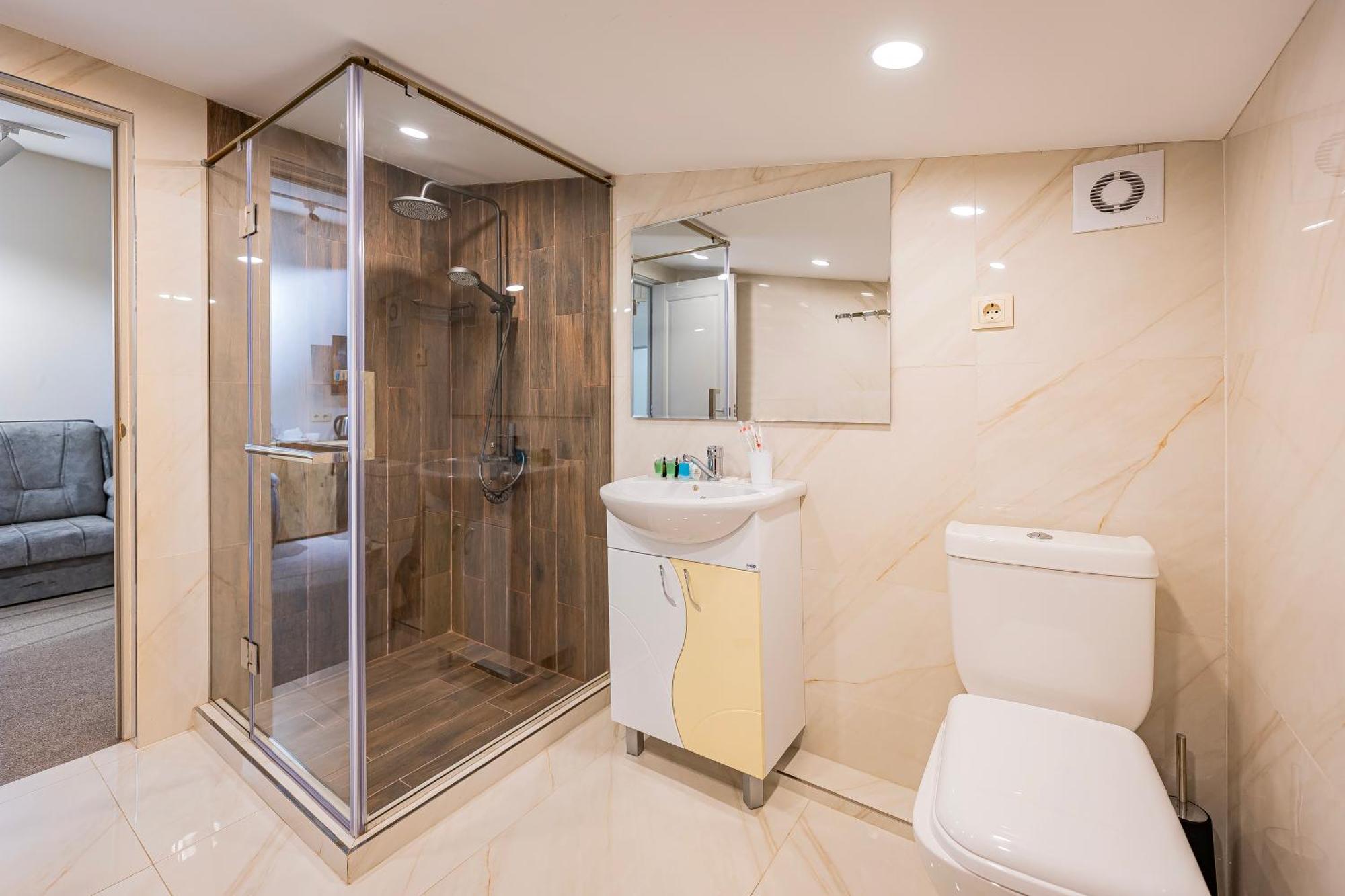Taniqinn Dilijan Hotel מראה חיצוני תמונה