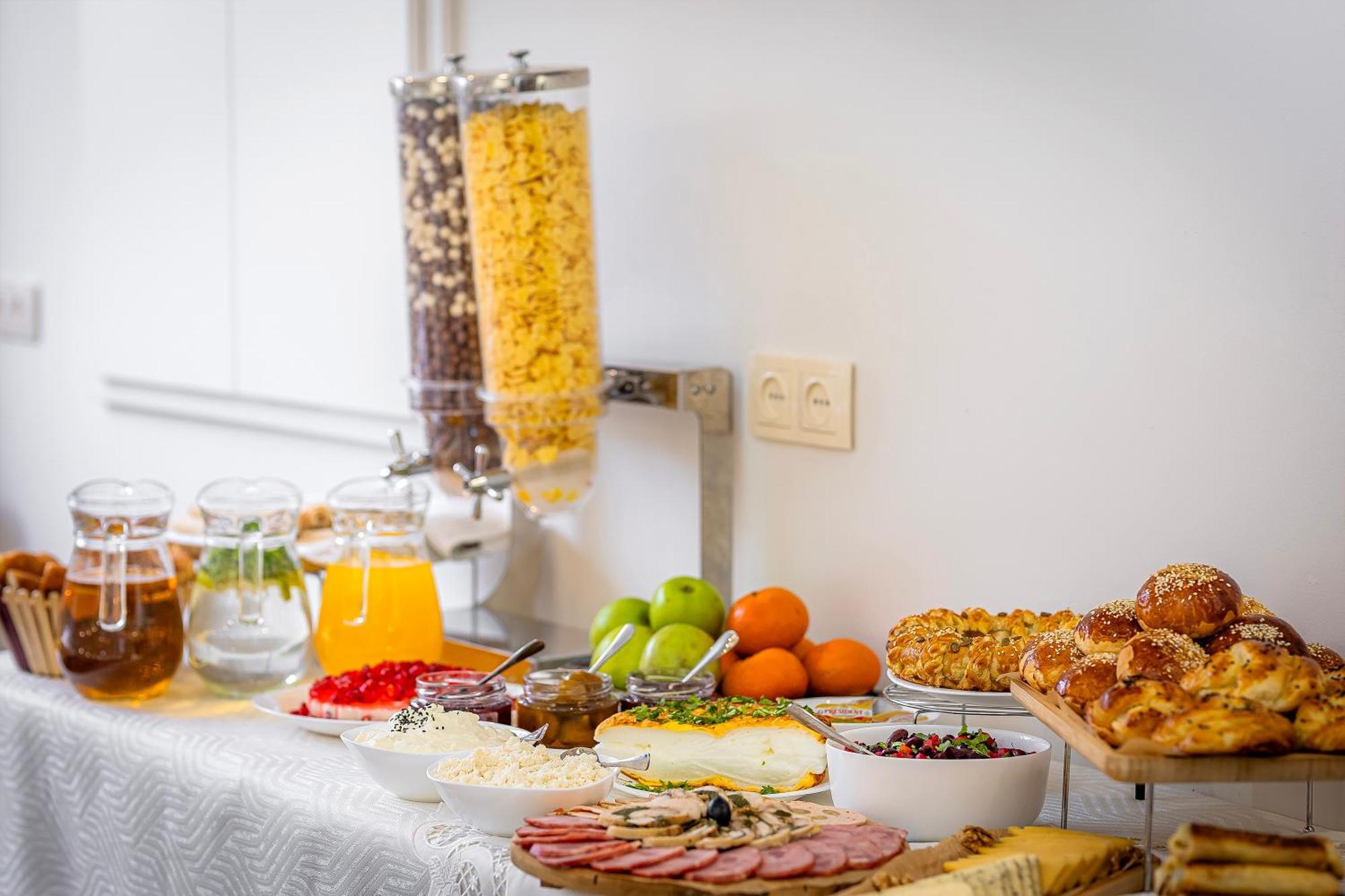 Taniqinn Dilijan Hotel מראה חיצוני תמונה